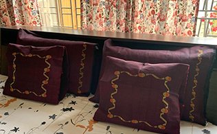 2 Cushion Covers + 2 Pillow Covers Set